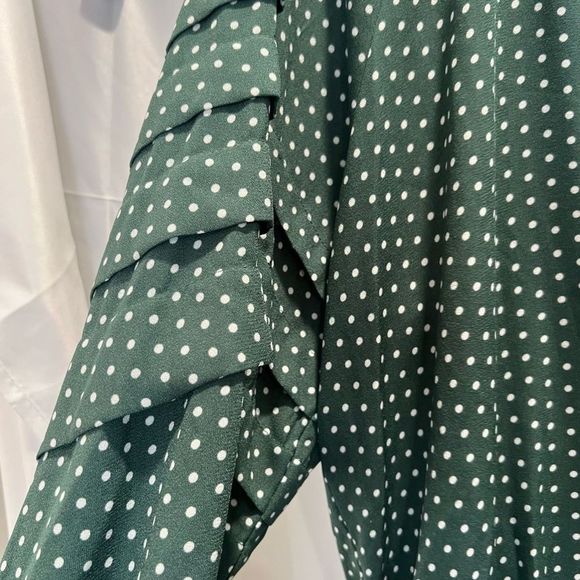 NWT Draper James bodysuit blouse XL green polka dot - Picture 5 of 11